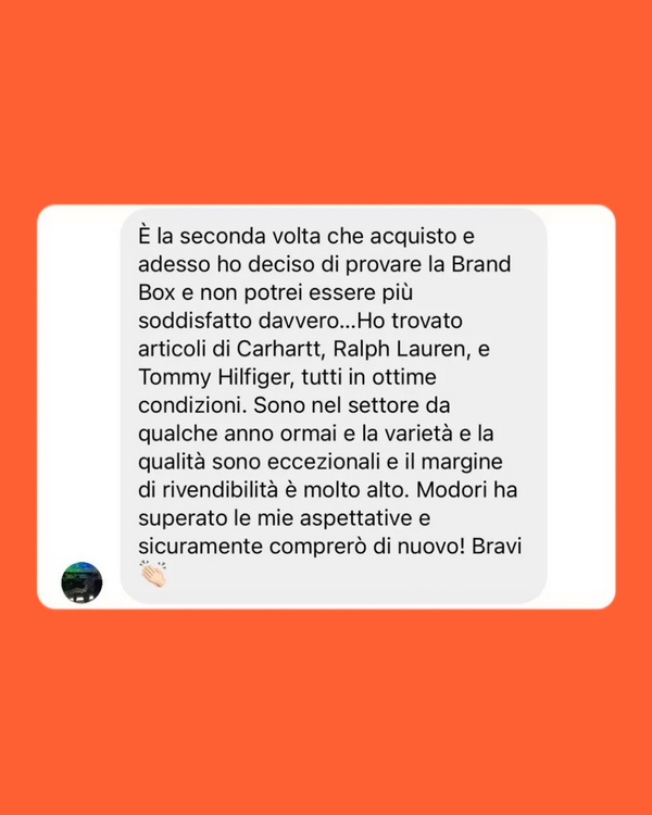 Screenshot recensione cliente Modori che conferma vendita veloce su Vinted grazie alla Resellbox