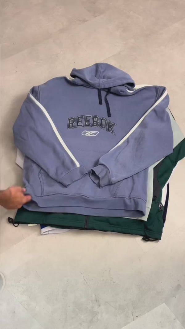 Unboxing Modori Resellbox: di vestiti sportivi di Rebook, Adidas, Nike